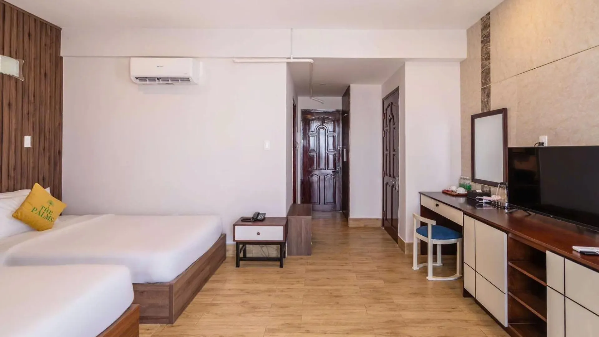 The Palms Hotel Phan Thiết